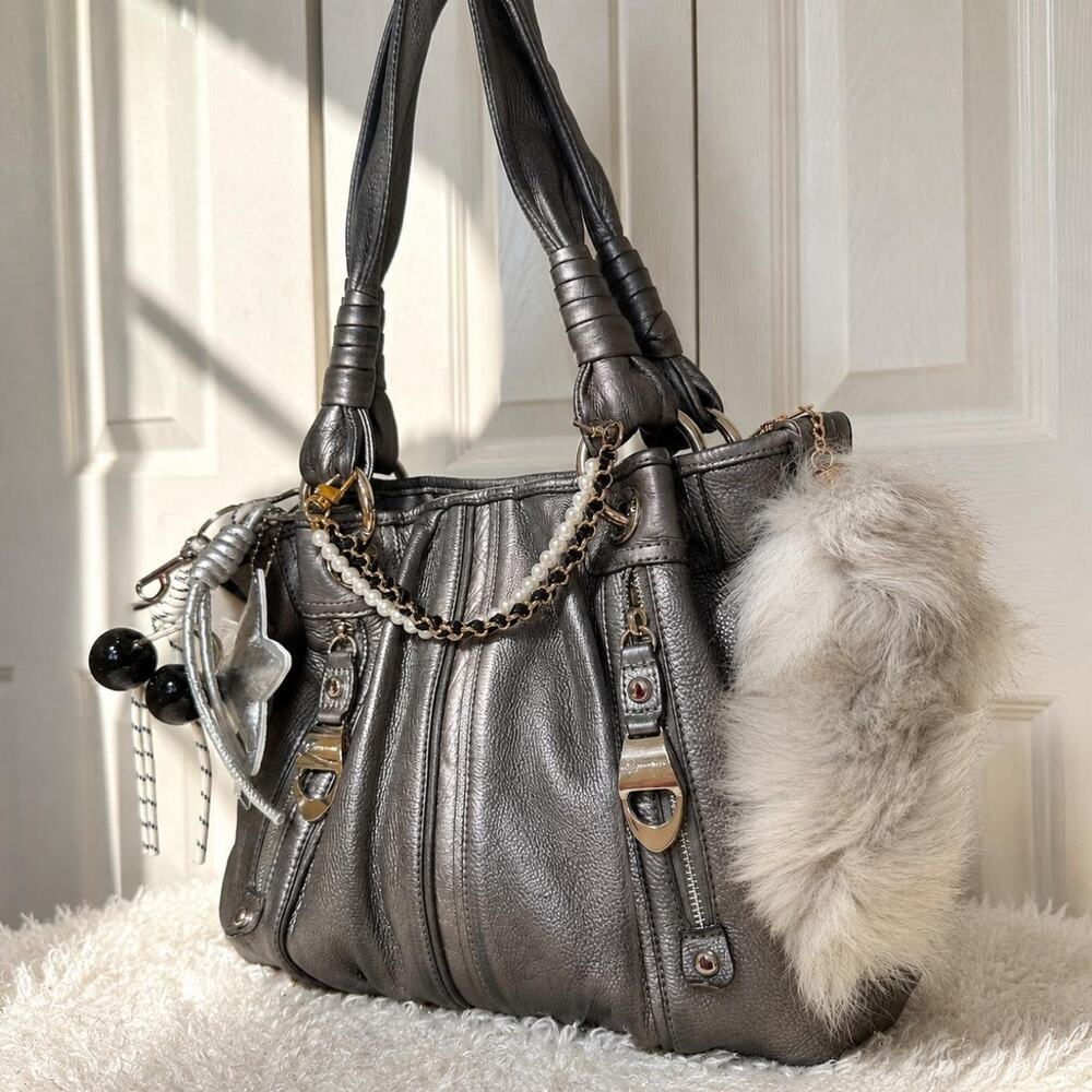 B. Makowsky Genuine Leather Pewter Shoulder Bag Metallic  Purse